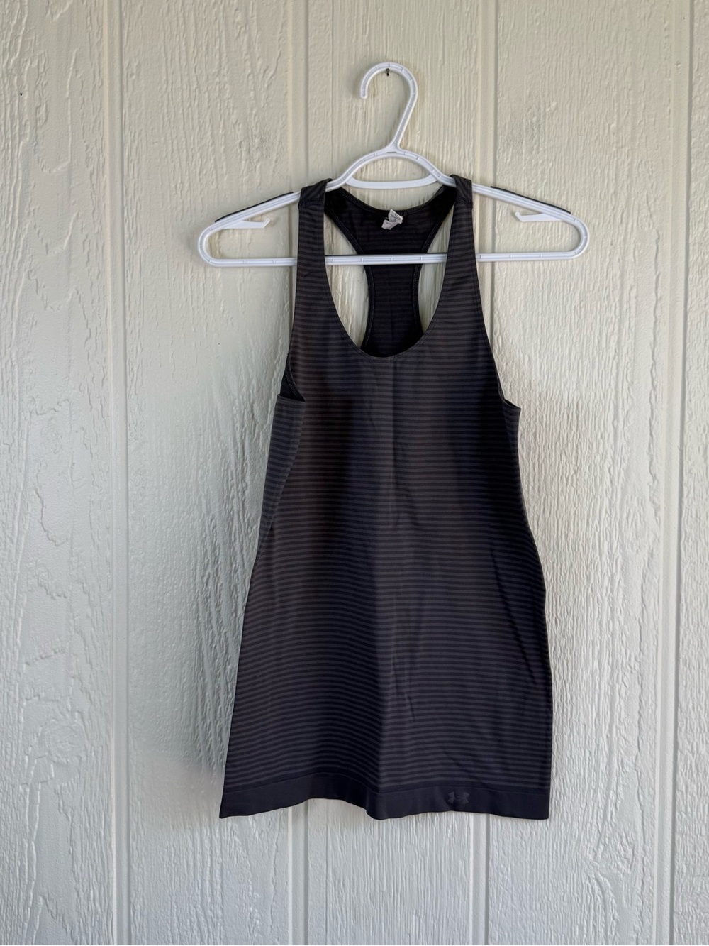 Under Armour size LG Charcoal Striped Racerback Tank Top